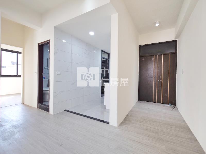 一中商圈電梯美三房房屋室內格局與周邊環境