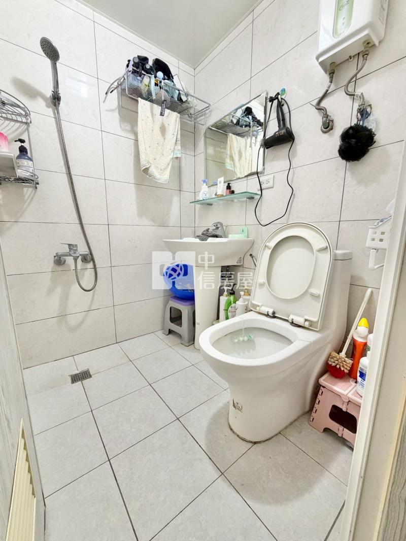 北區電梯美套房屋室內格局與周邊環境