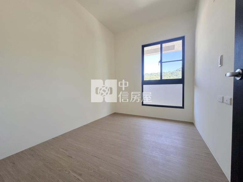 勤益豐閱榮耀三房車位房屋室內格局與周邊環境