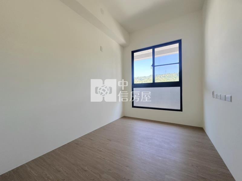 勤益豐閱榮耀三房車位房屋室內格局與周邊環境