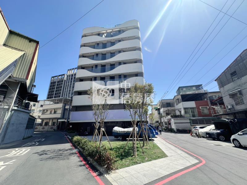 勤益豐閱榮耀三房車位房屋室內格局與周邊環境