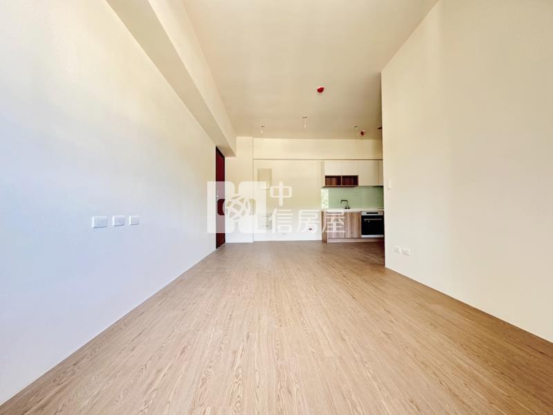 勤益豐閱榮耀三房車位房屋室內格局與周邊環境