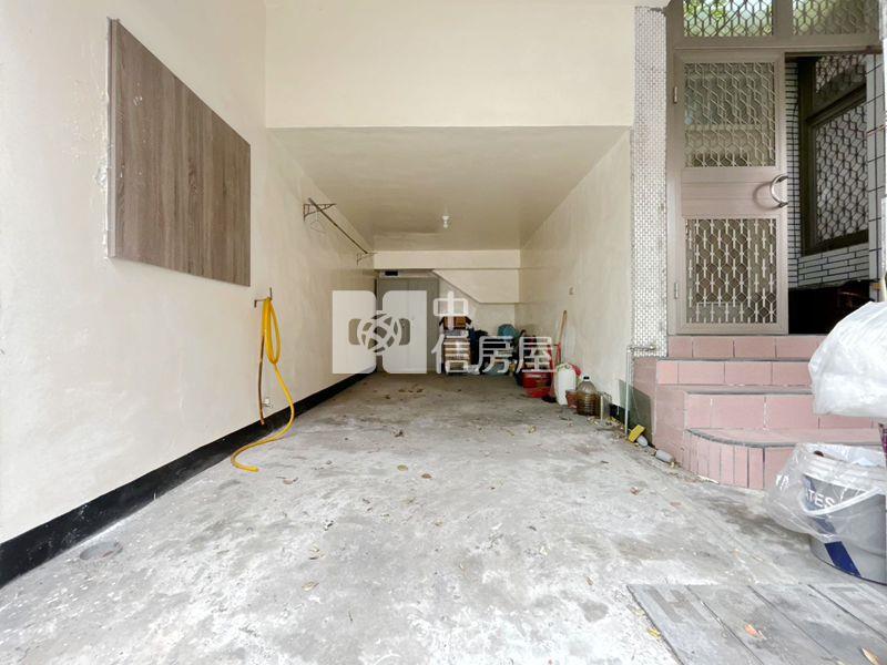 清大建功車庫美透天房屋室內格局與周邊環境