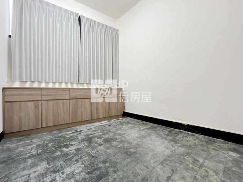 清大建功車庫美透天房屋室內格局與周邊環境