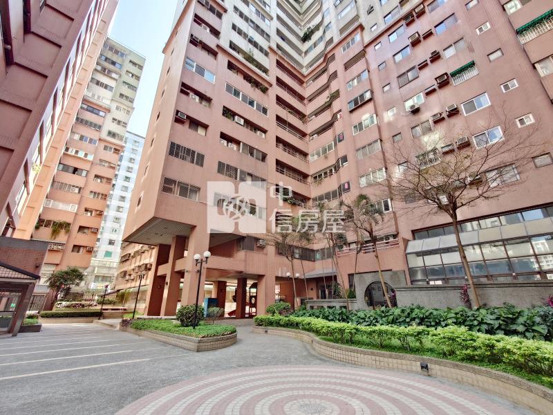 麥克阿瑟高樓2+1房房屋室內格局與周邊環境