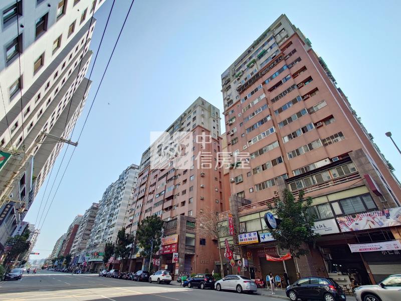 麥克阿瑟高樓2+1房房屋室內格局與周邊環境