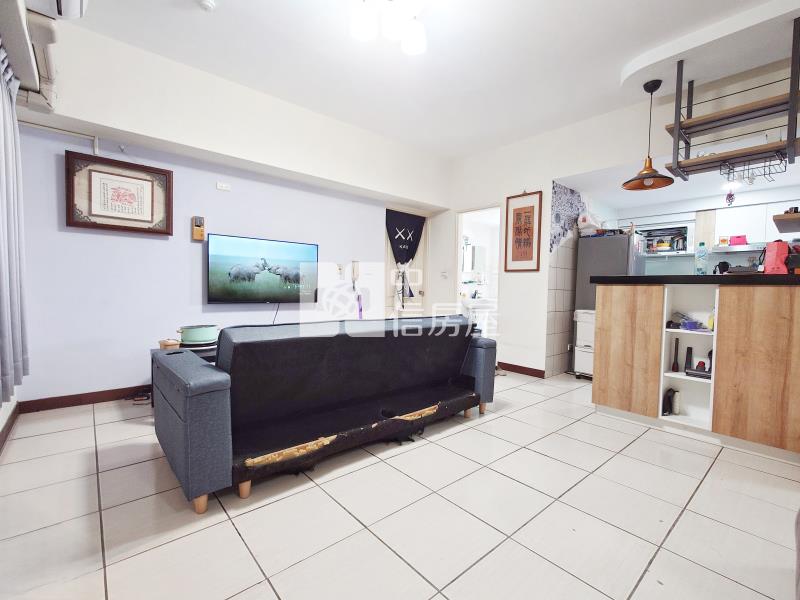 麥克阿瑟高樓2+1房房屋室內格局與周邊環境