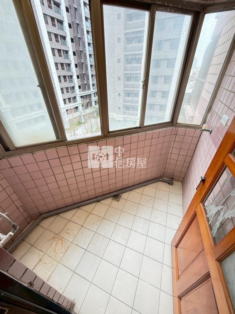 八德整新美2房房屋室內格局與周邊環境