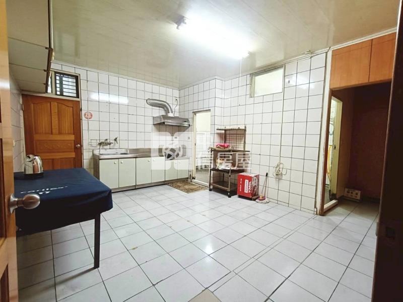 山仔頂麥當勞公寓房屋室內格局與周邊環境