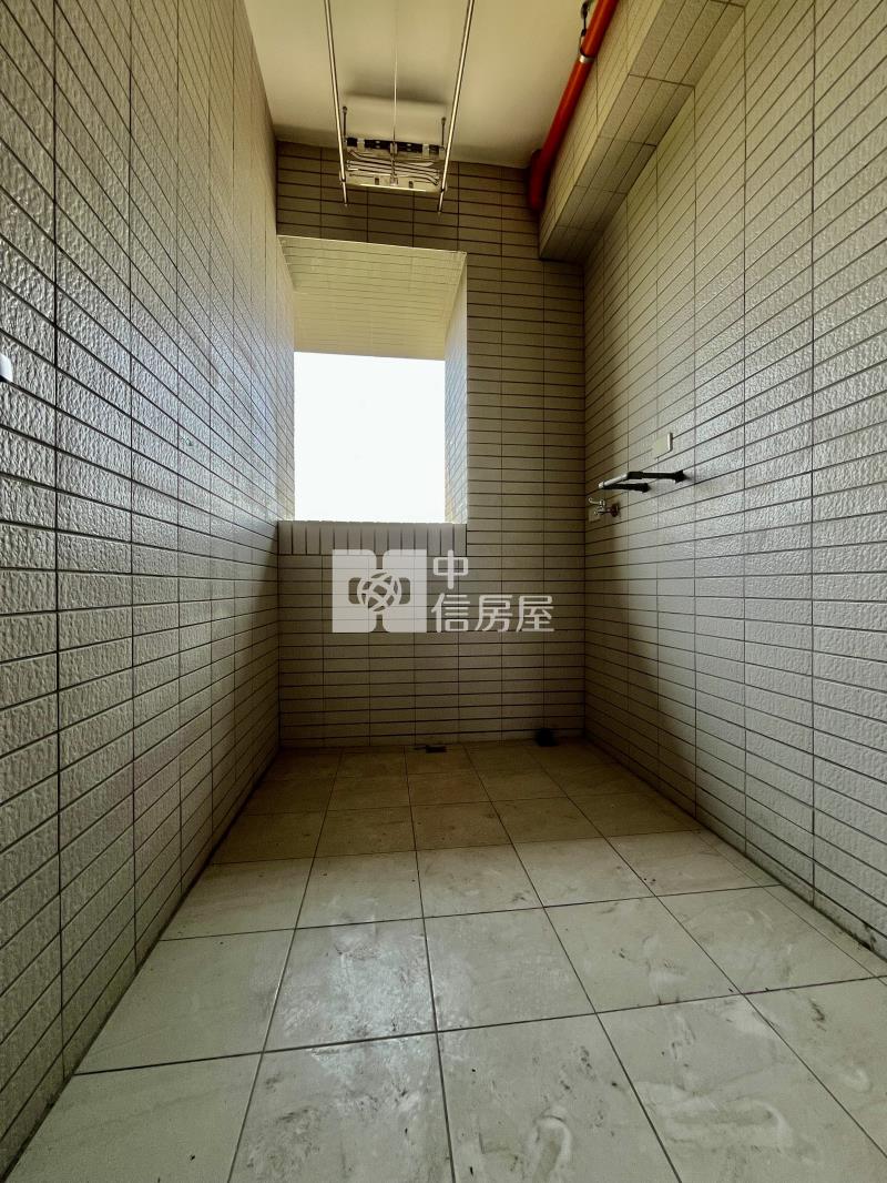 草屯全新兩房平車房屋室內格局與周邊環境