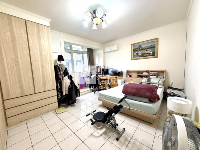 龍潭國中旁花園美別墅房屋室內格局與周邊環境