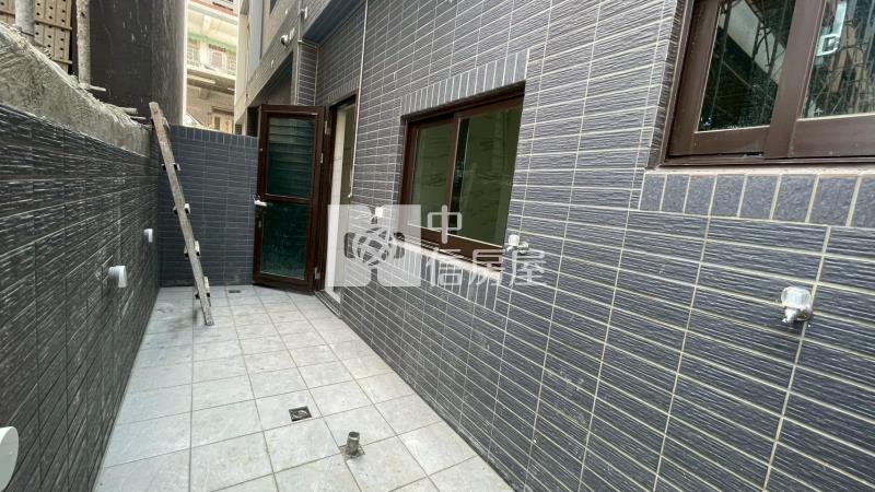 贏家豪帝透天A2房屋室內格局與周邊環境