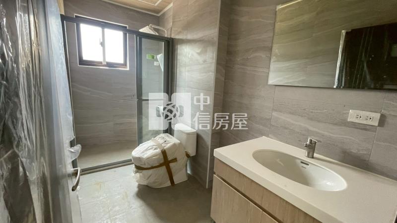 贏家豪帝透天A2房屋室內格局與周邊環境