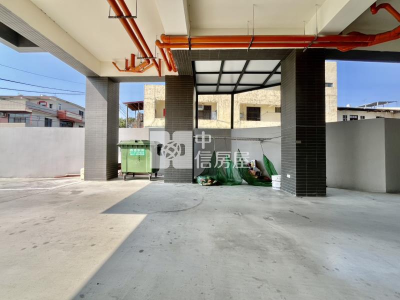 草屯全新三房平車房屋室內格局與周邊環境