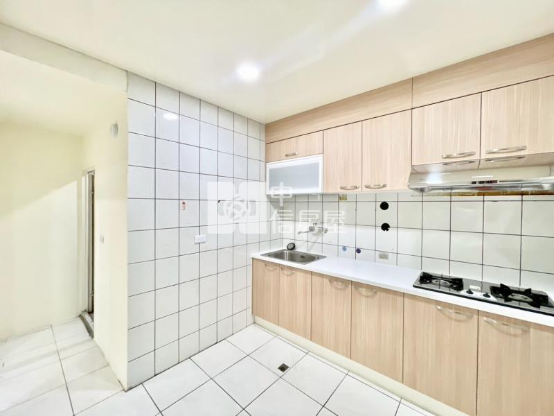 永安路美華廈房屋室內格局與周邊環境