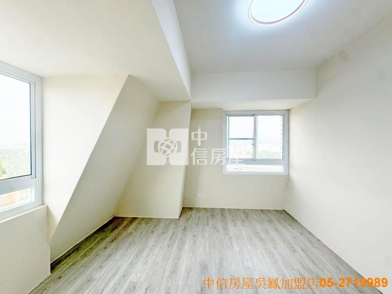 香湖公園漂亮美3房房屋室內格局與周邊環境