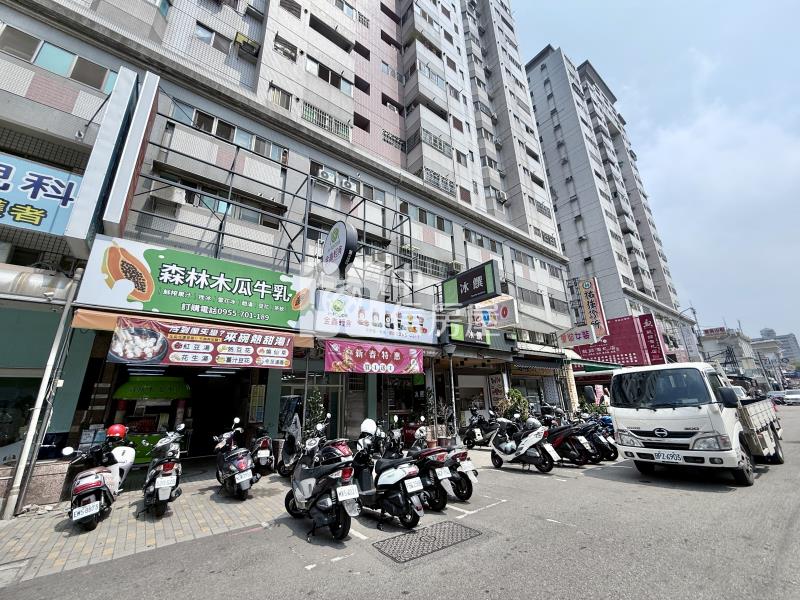 穩定收租金雞母，稀有釋出房屋室內格局與周邊環境