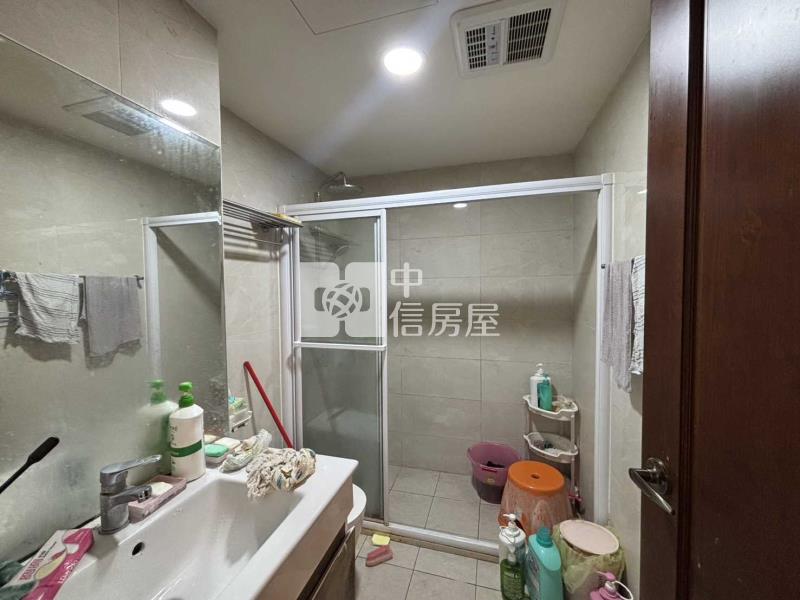 內壢稀有兩房雙車位房屋室內格局與周邊環境