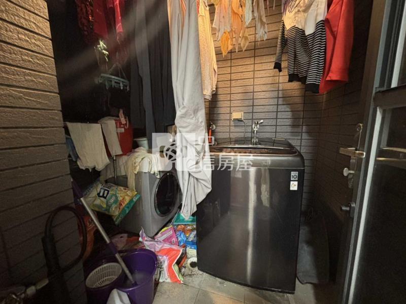 內壢稀有兩房雙車位房屋室內格局與周邊環境