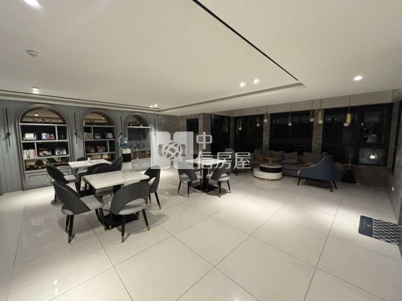 內壢稀有兩房雙車位房屋室內格局與周邊環境