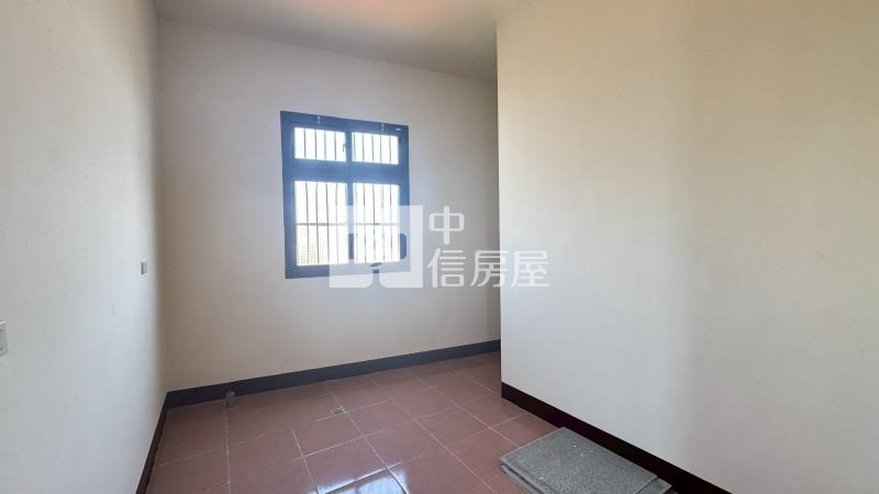 專-大園市區電梯店面房屋室內格局與周邊環境