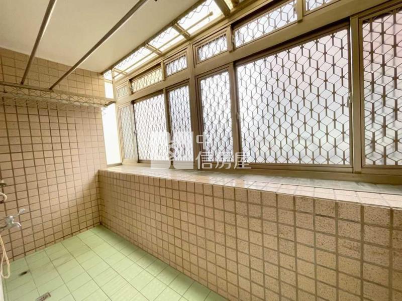 新勢公園溫馨三房房屋室內格局與周邊環境