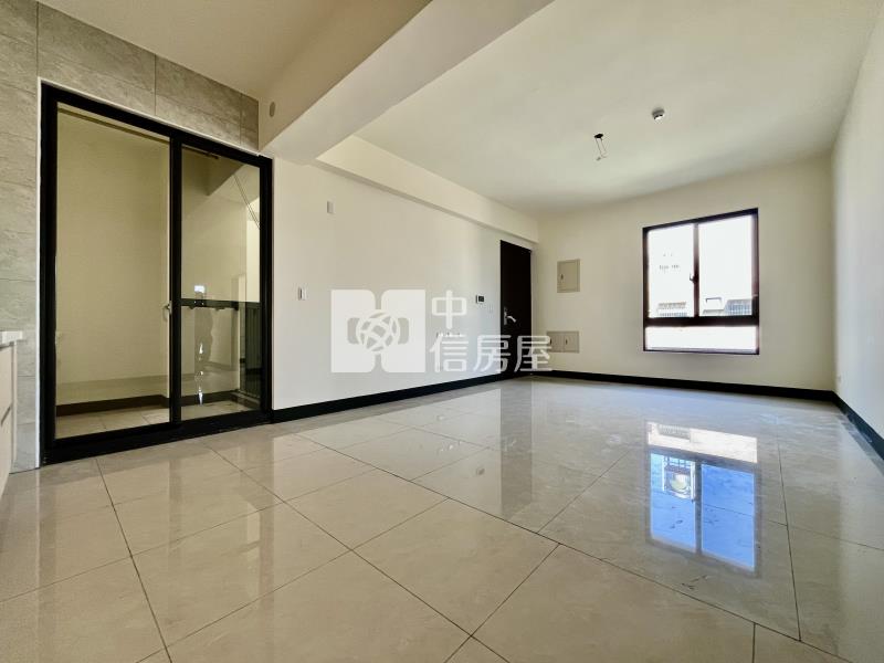 草屯全新大四房平車房屋室內格局與周邊環境