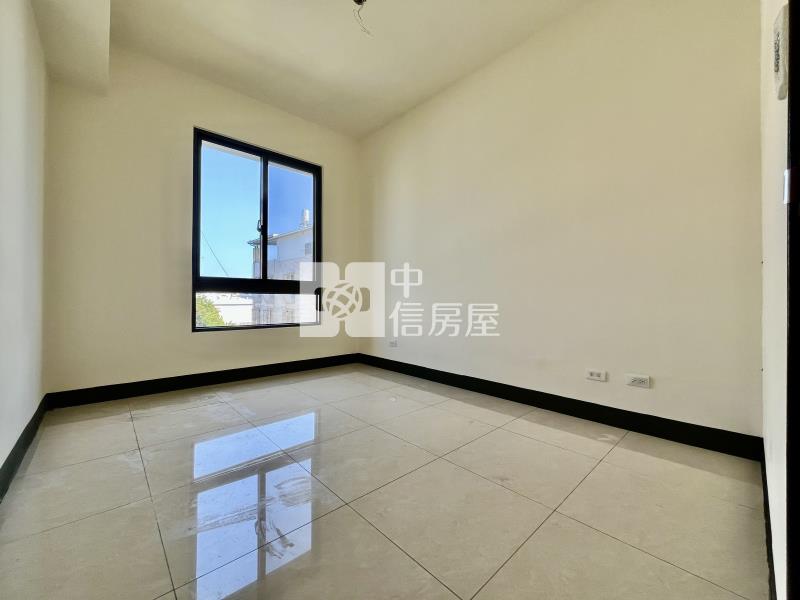 草屯全新大四房平車房屋室內格局與周邊環境