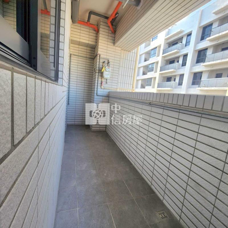 中壢龍岡全新_有福四房+雙車位房屋室內格局與周邊環境