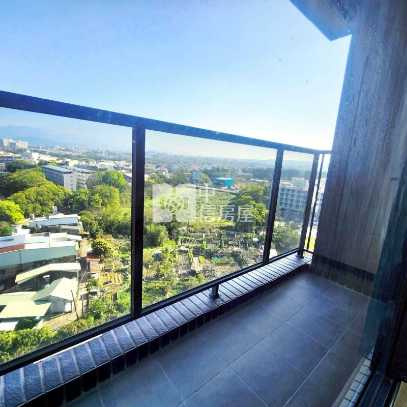 中壢龍岡全新_有福四房+雙車位房屋室內格局與周邊環境