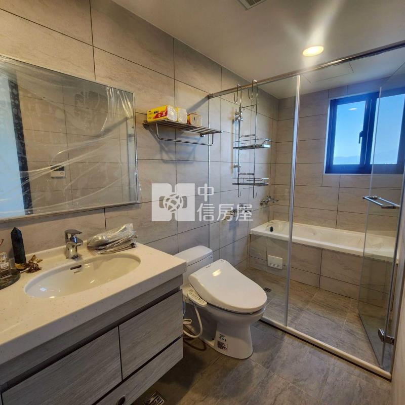 中壢龍岡全新_有福四房+雙車位房屋室內格局與周邊環境