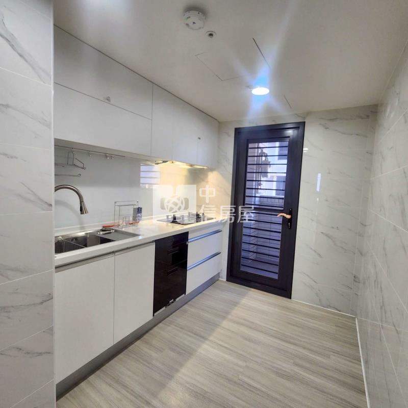 中壢龍岡全新_有福四房+雙車位房屋室內格局與周邊環境