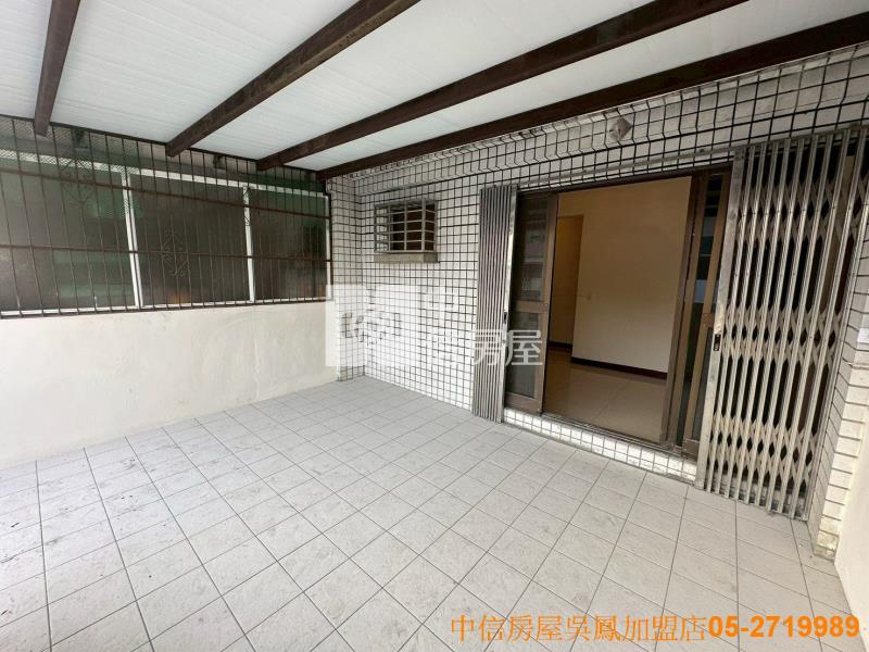 自強街美別墅房屋室內格局與周邊環境