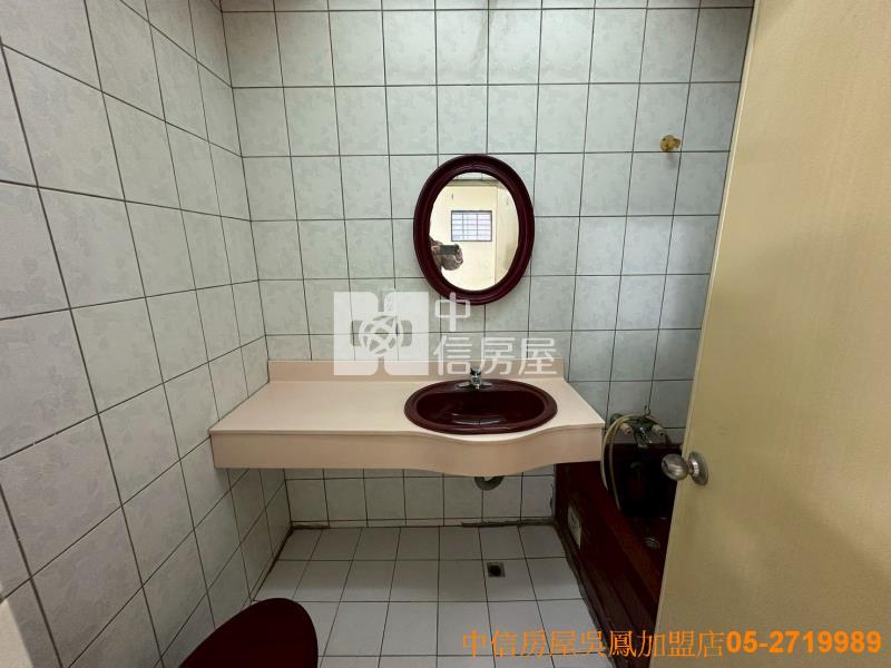 自強街美別墅房屋室內格局與周邊環境