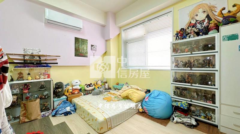 嘉義博愛國小7年屋豪華大別墅房屋室內格局與周邊環境