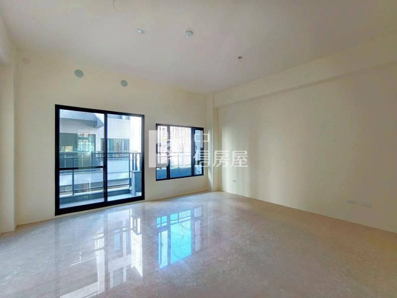 誠總單元十二電梯別墅四套四車(專)房屋室內格局與周邊環境