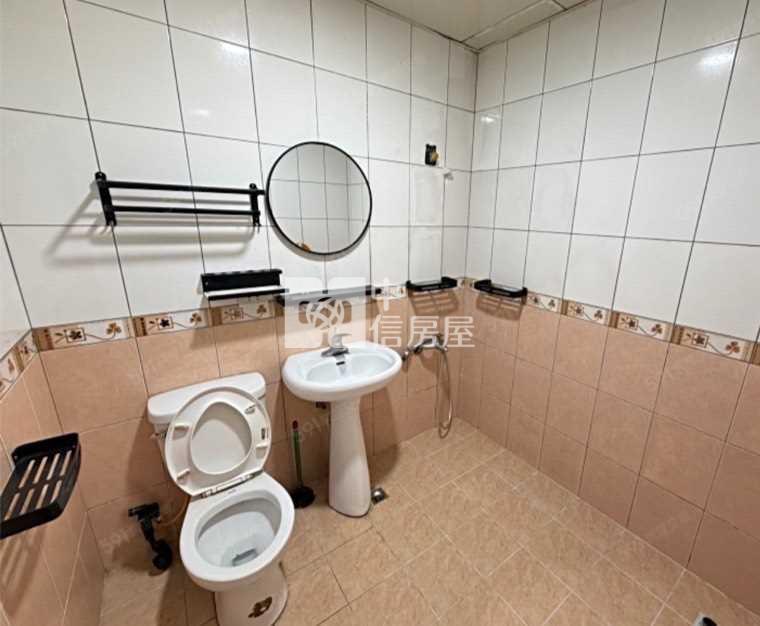 平鎮家樂福1樓美屋(可停車)房屋室內格局與周邊環境