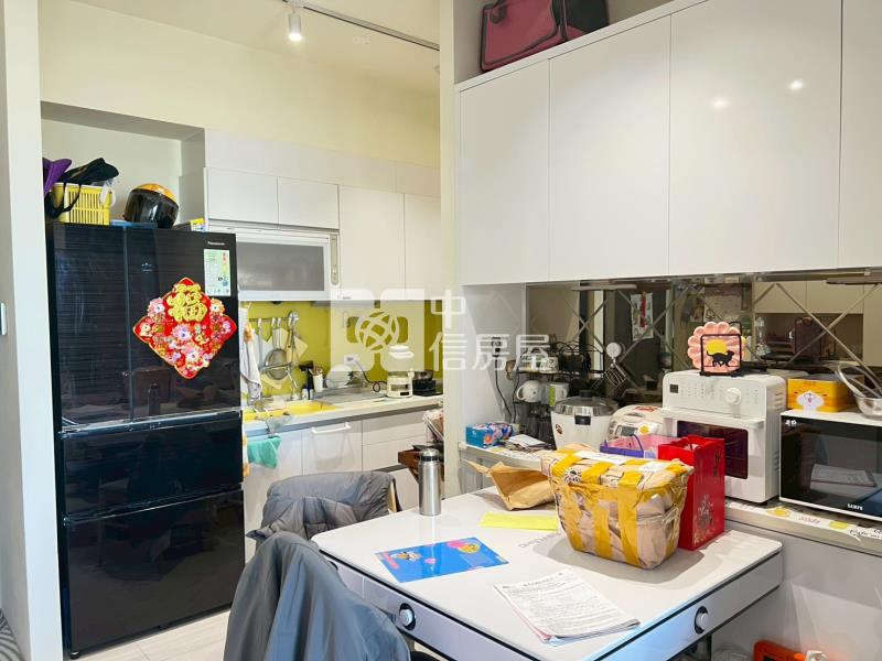 久樘花園童話三房平車美屋房屋室內格局與周邊環境