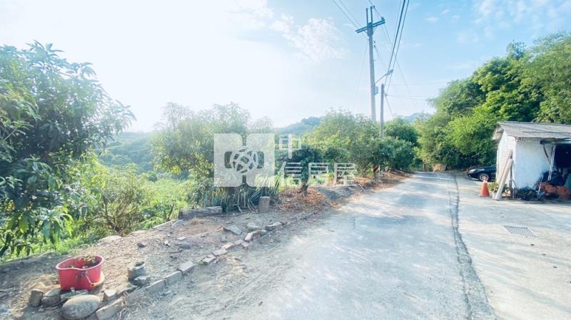 玉井區大面寬千坪丙建房屋室內格局與周邊環境