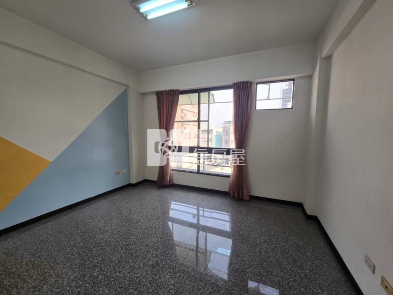 正漢民路面透天(專)房屋室內格局與周邊環境