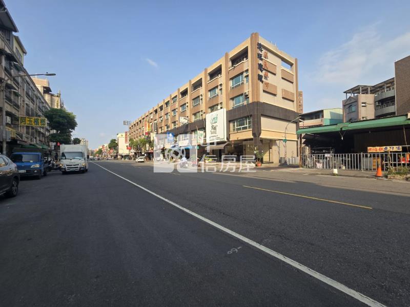 正漢民路面透天(專)房屋室內格局與周邊環境