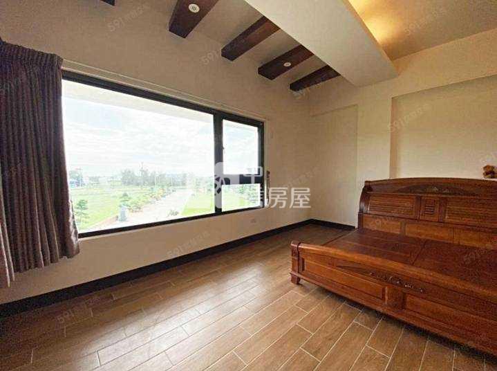 新坡豪華農舍房屋室內格局與周邊環境