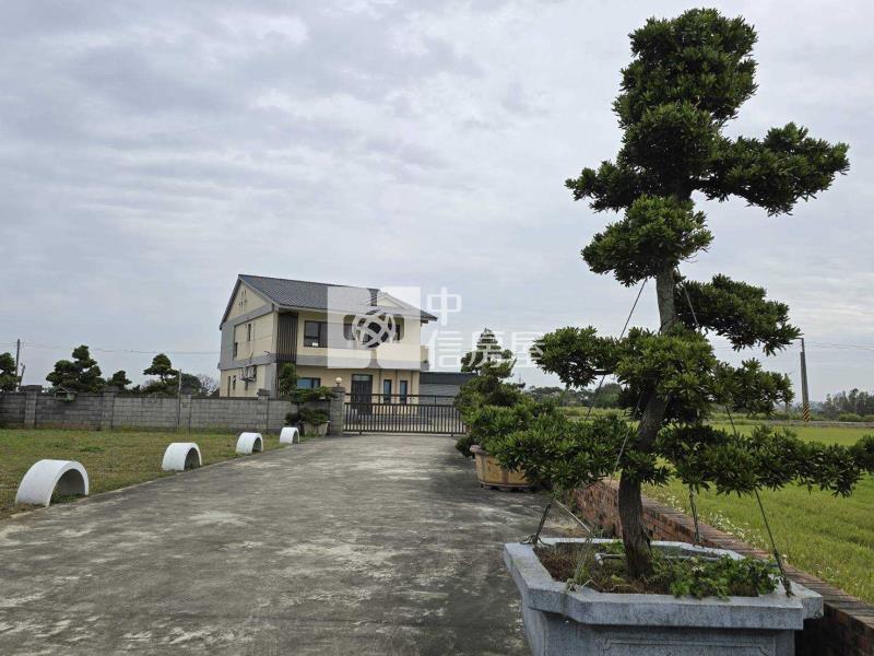 新坡豪華農舍房屋室內格局與周邊環境