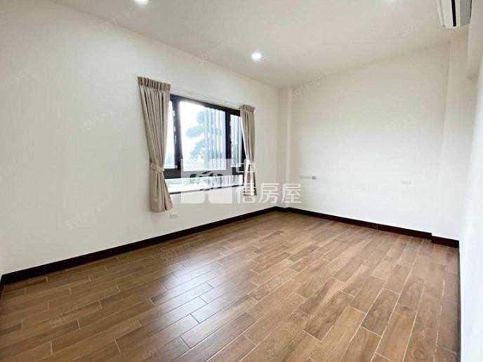 新坡豪華農舍房屋室內格局與周邊環境