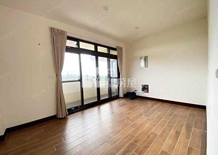 新坡豪華農舍房屋室內格局與周邊環境