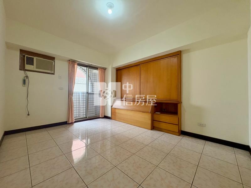 稀少釋出烏日九德四房大陽台平車房屋室內格局與周邊環境