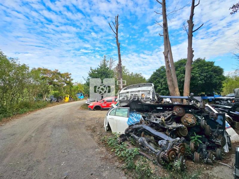 潭子大地坪三面臨路都內角地房屋室內格局與周邊環境