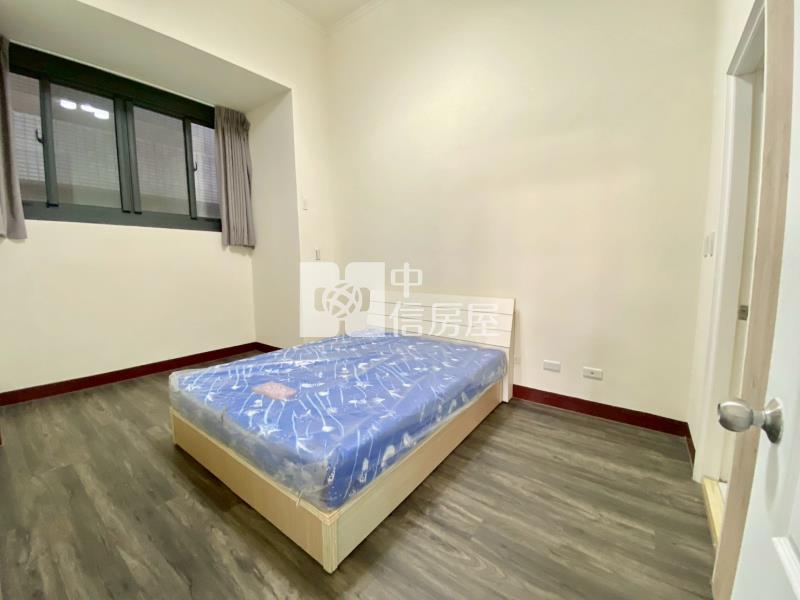 大露臺三房平車美厦房屋室內格局與周邊環境