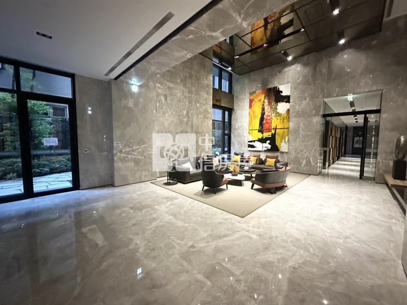 台中惠宇建設兩房兩衛+平車房屋室內格局與周邊環境