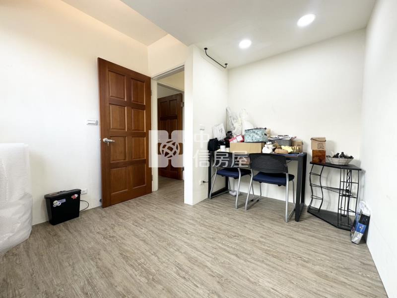 台中一中商圈電梯4房房屋室內格局與周邊環境